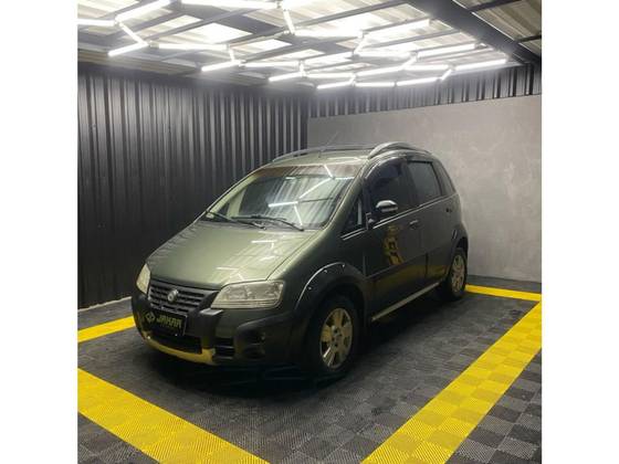 FIAT IDEA 1.8 MPI HLX 8V FLEX 4P MANUAL FIAT IDEA 1.8 MPI HLX 8V FLEX 4P MANUAL